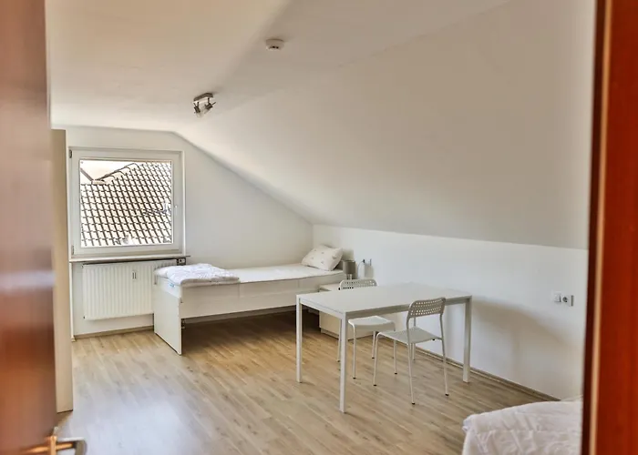 Апартаменты Hoeger Monteurwohnung